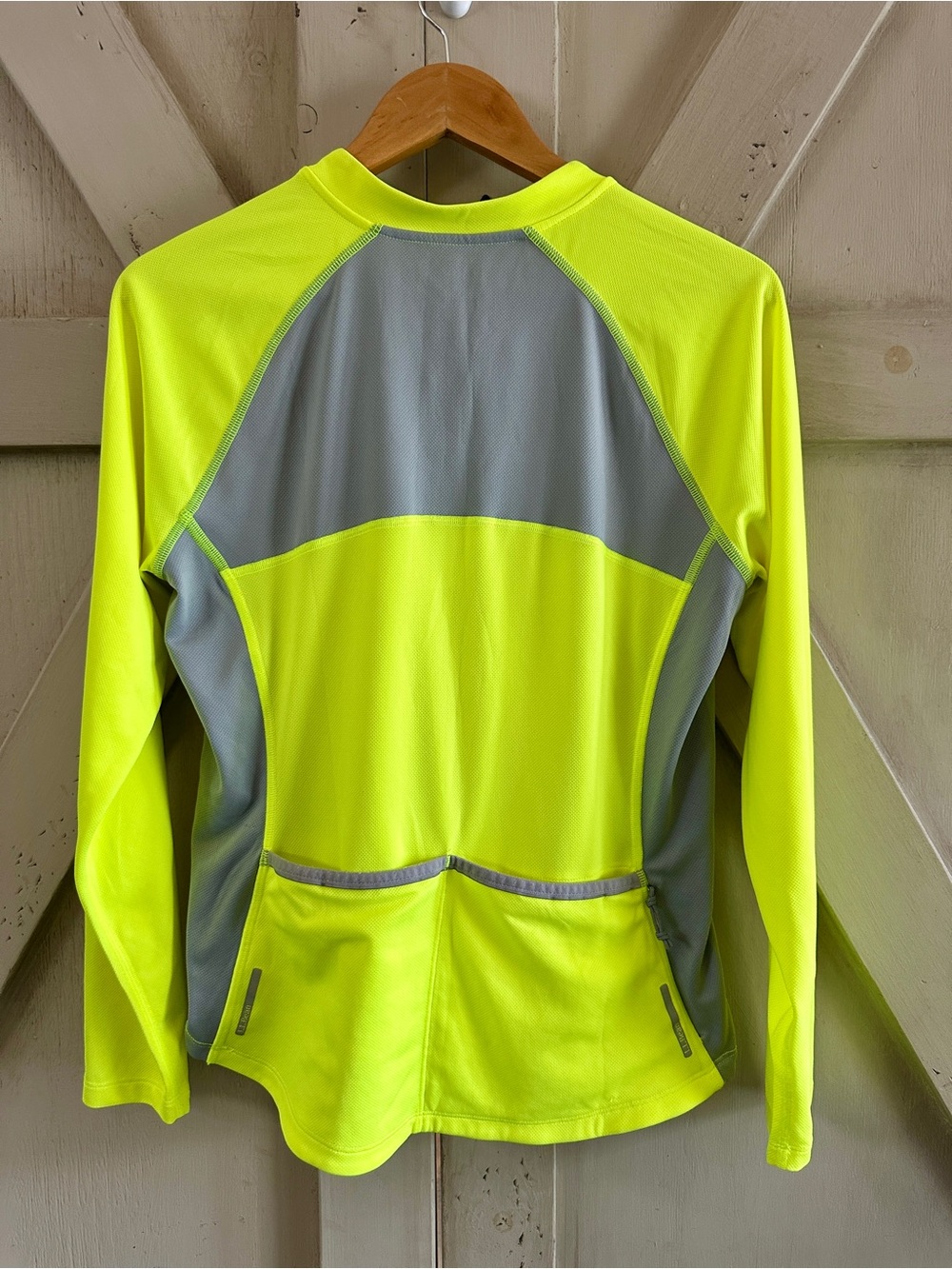 L.L.Bean Women’s Cycling Jersey Neon Yellow Gray 1/4 Zip M Reg - Picture 5 of 7